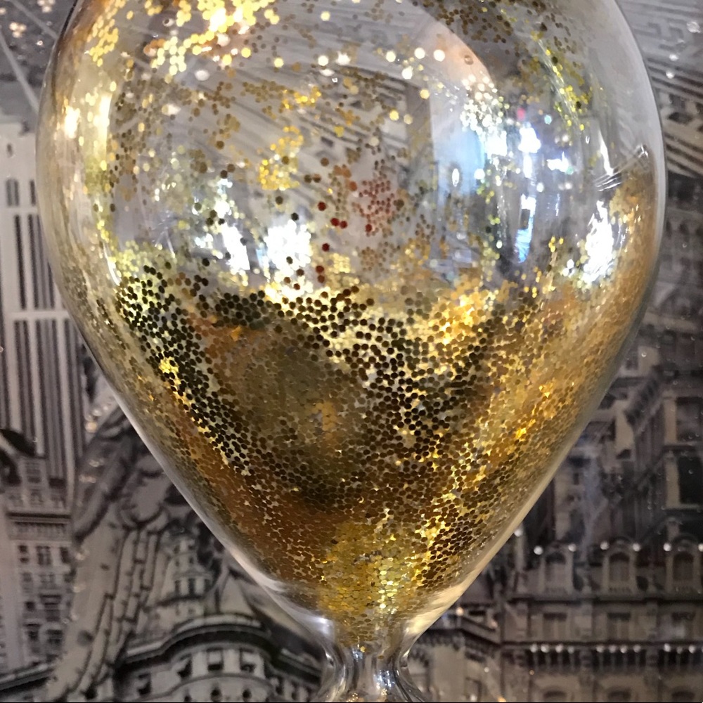 Meet your Posher, Nora